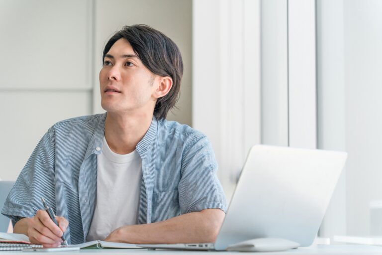 浪人生に塾・予備校がおすすめな理由｜選び方や注意点・費用の相場を解説