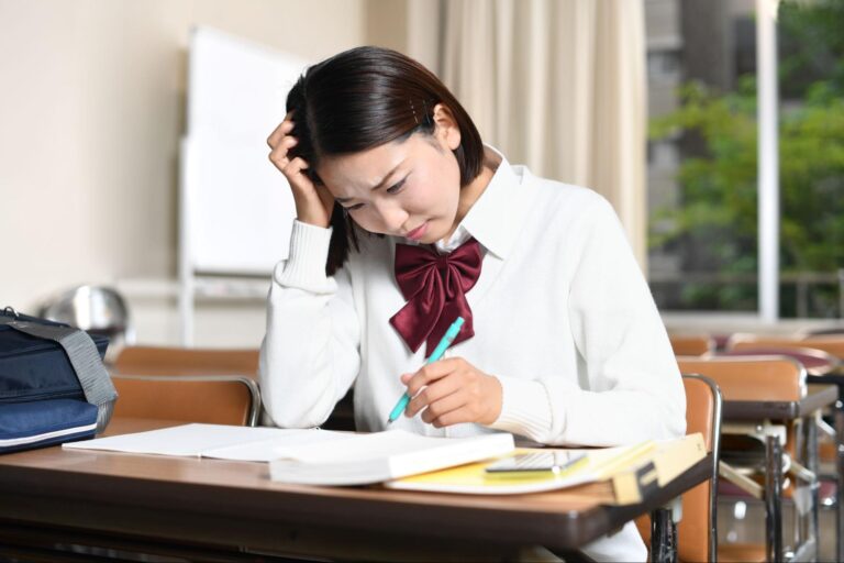 現役と浪人の選択は?大学受験におけるそれぞれのメリットやデメリットについて解説