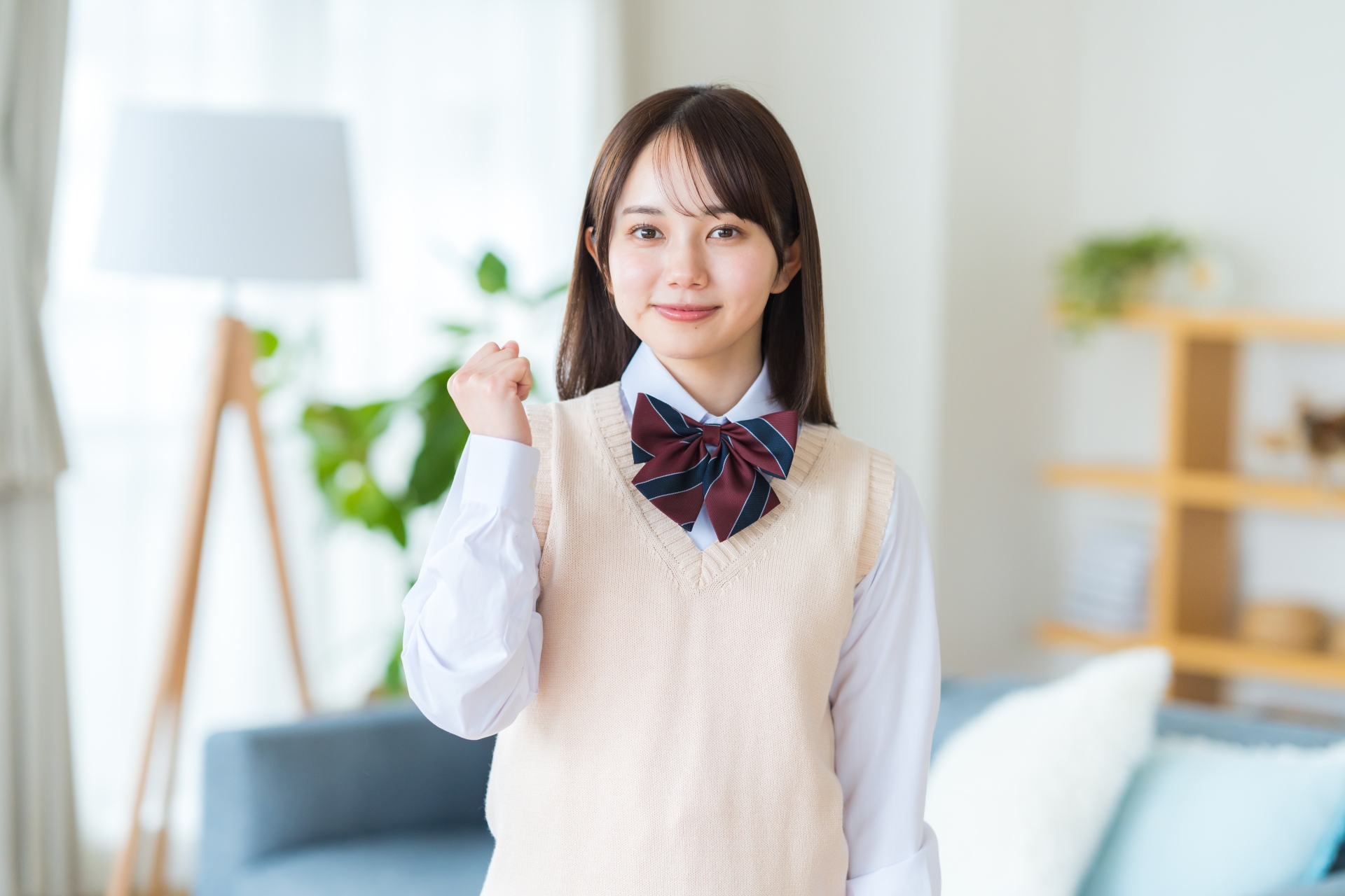 リビングの女子高生
