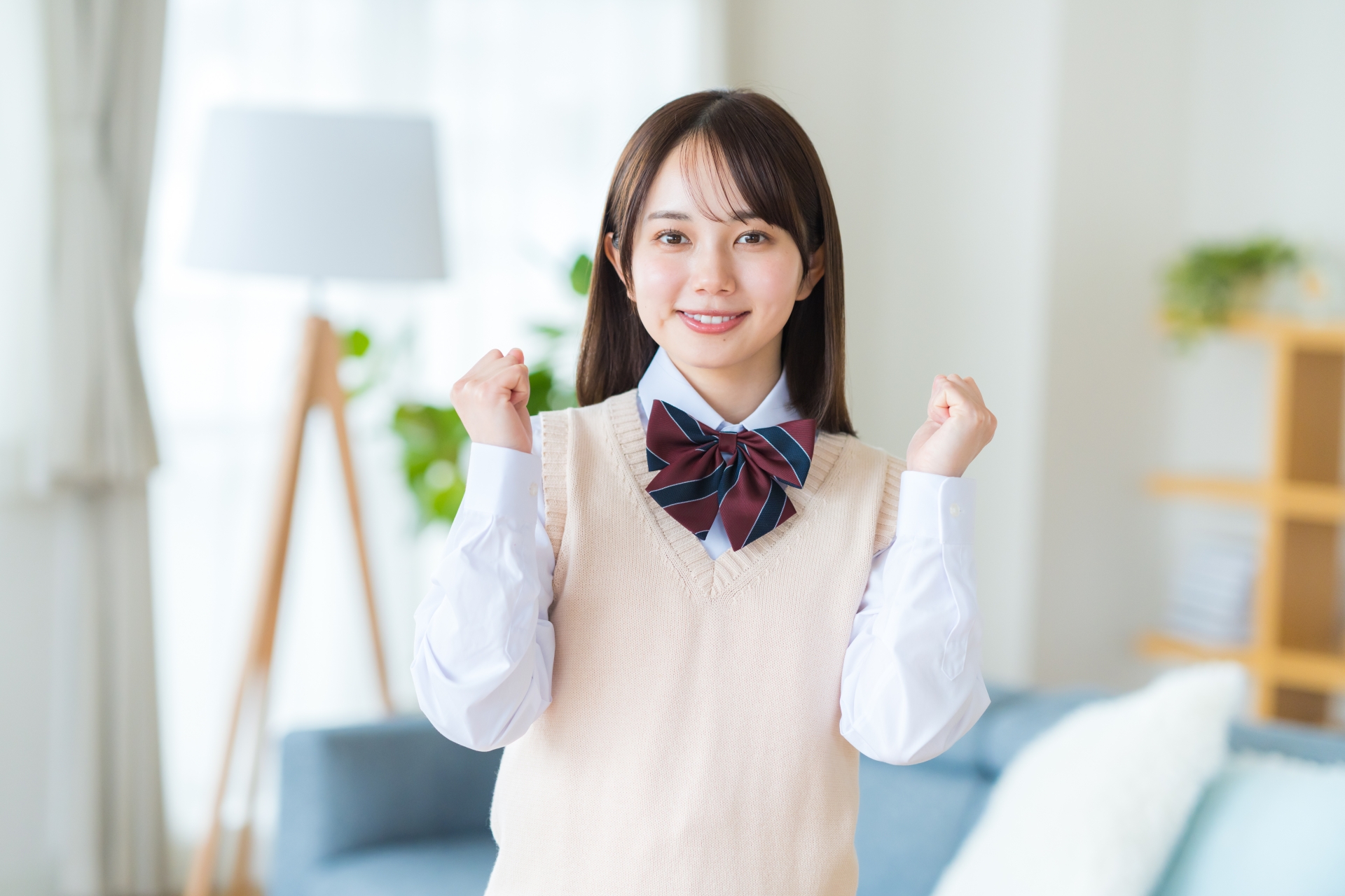 リビングの女子高生