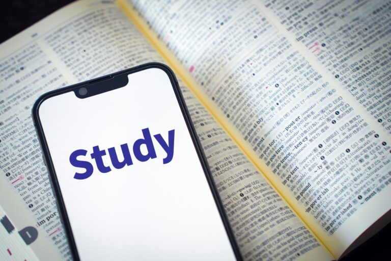 英語の長文が読めない理由！大学入試で役立つ勉強法・コツを解説します